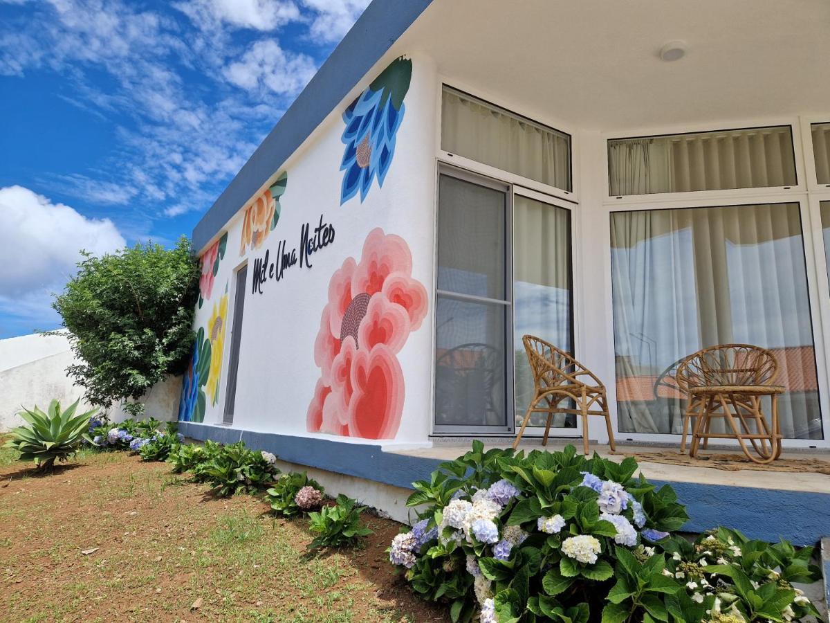 Hostal Mil E Uma Noites Santa Cruz das Flores